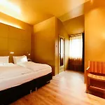 Raecks Hotel 3*