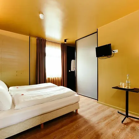 Raecks Hotel 3*