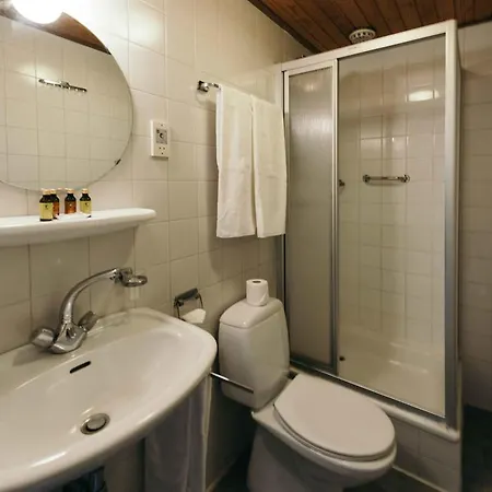 Raecks 3* הארלם